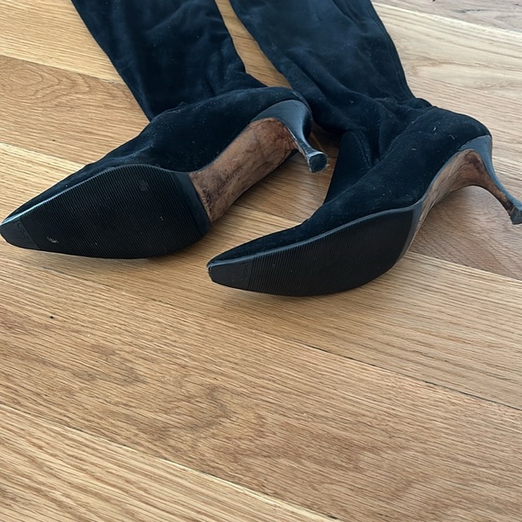 Manolo Blahnik knee-high heeled boots - Picture 3 of 3